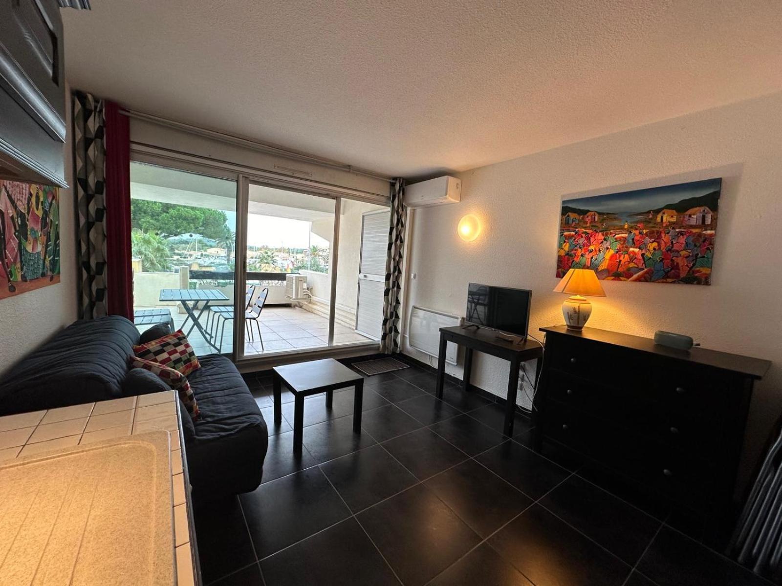 Appartement Coursives Village Naturiste Cap D'Agde Face Port Apartment Agde